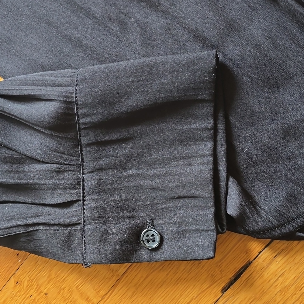Sanctuary, Split V-Neck, Pleated Sleeve Blouse, Black, VGUC, Women's L - Picture 11 of 16